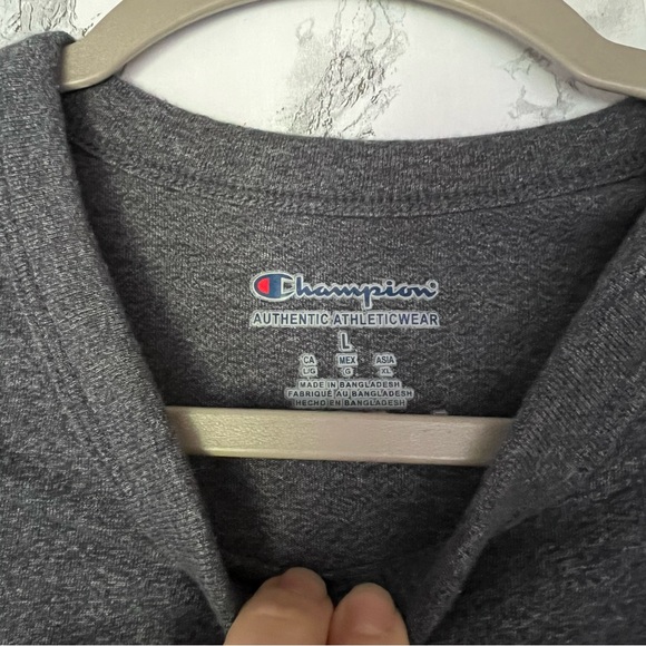 Champion Authentic Athleticwear NHL Chicago Blackhawks Tee Size L Heather Gray - Picture 3 of 6